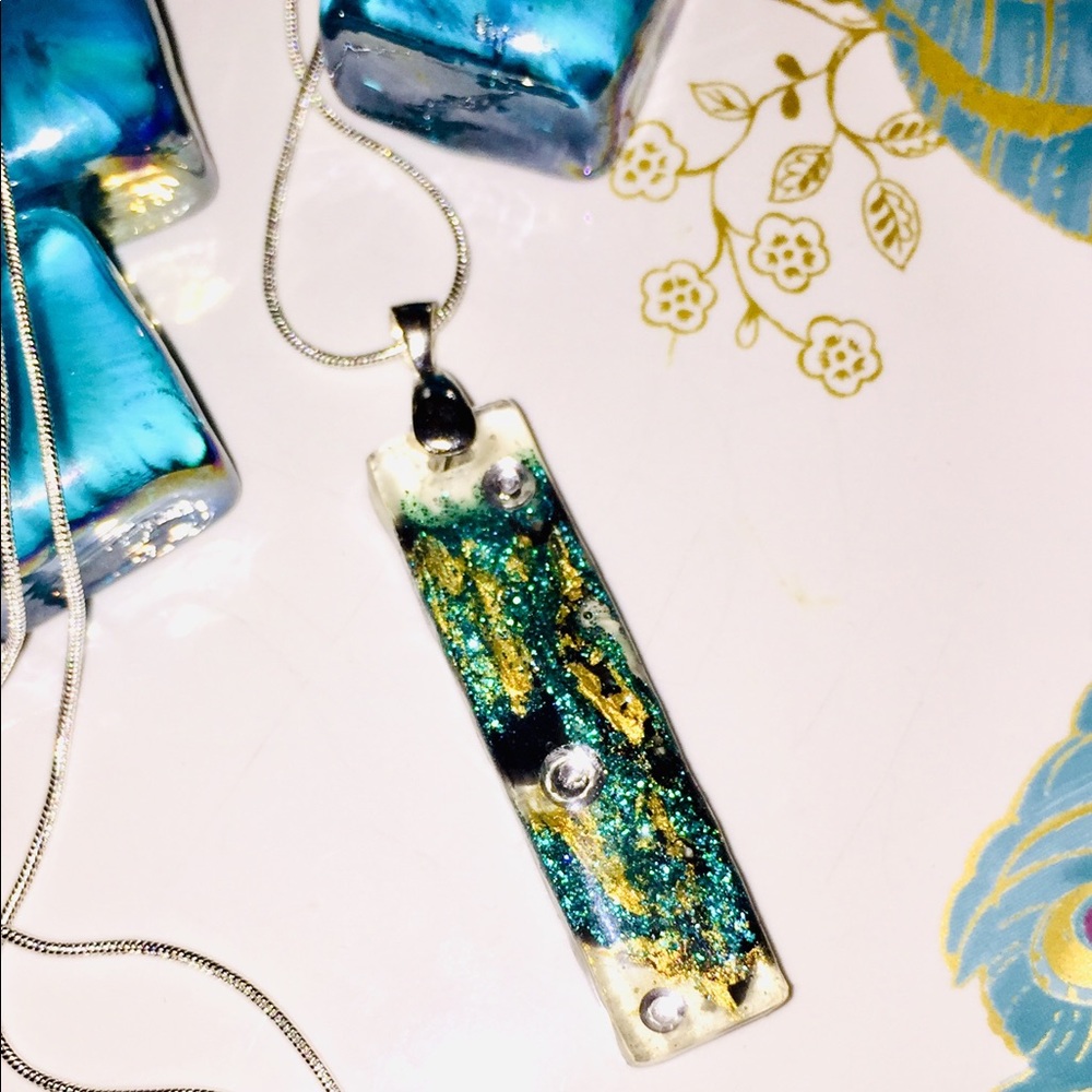 HAND PAINTED NEW ART🎨Resin Necklace, one of a kind!